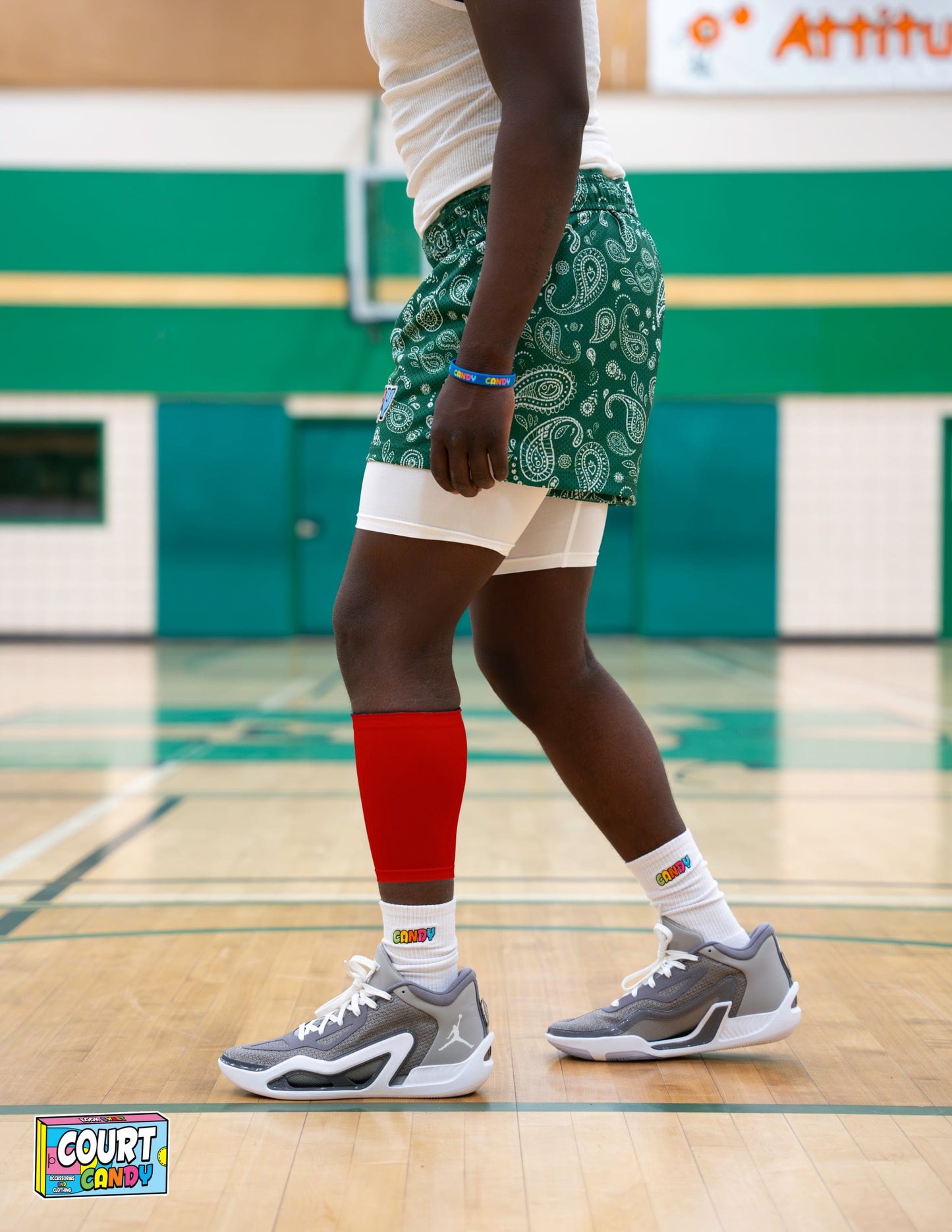 Red Court Candy Basketball Compression Calf Sleeve Calf Sleeves Breathable Polyester Spandex Shin Sleeve Running Sleeve Ankle Short Long Compression Sock Men Women Youth Mens Womans