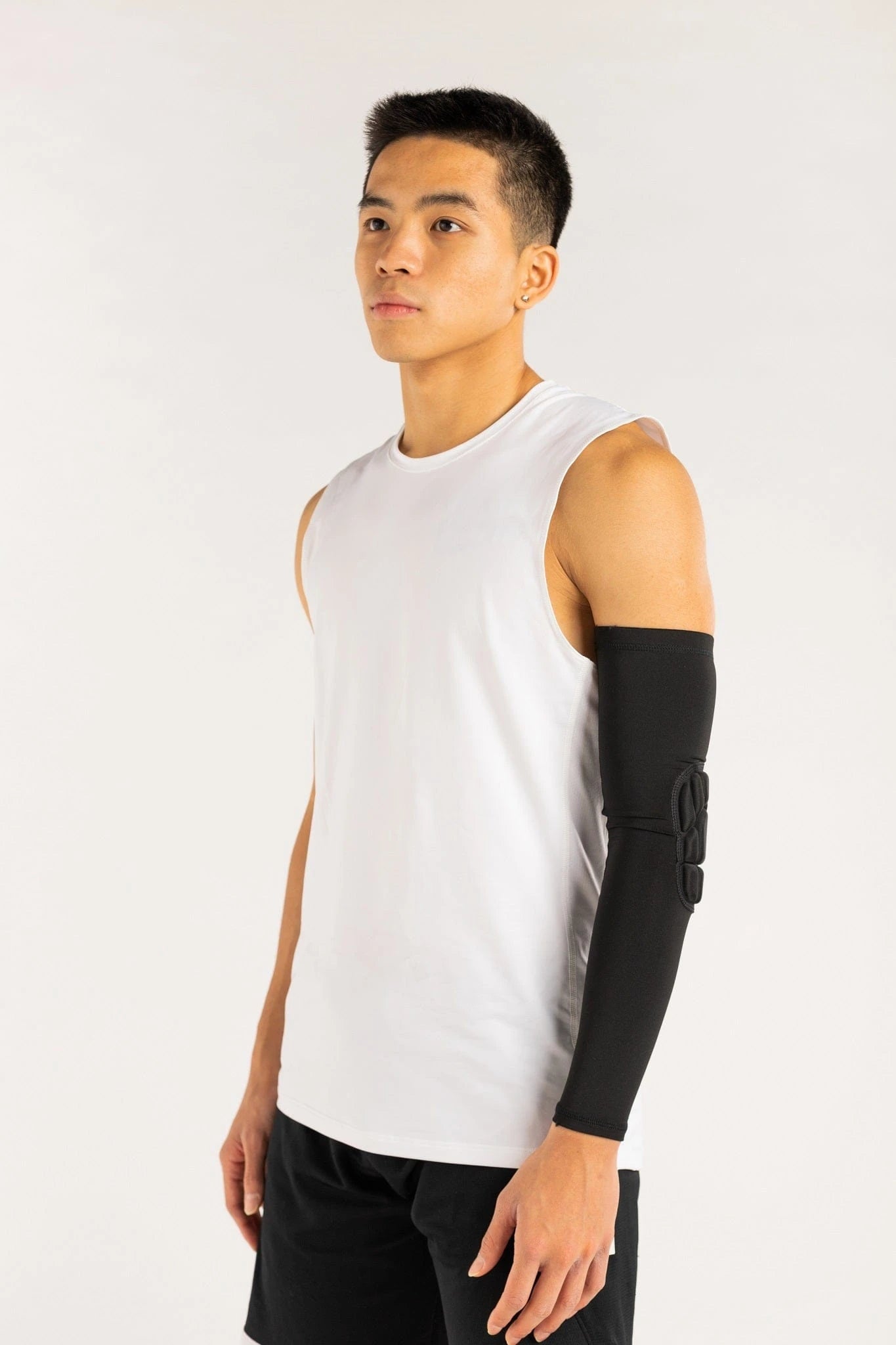 PERFORMANCE ARM SLEEVE (SINGLE)