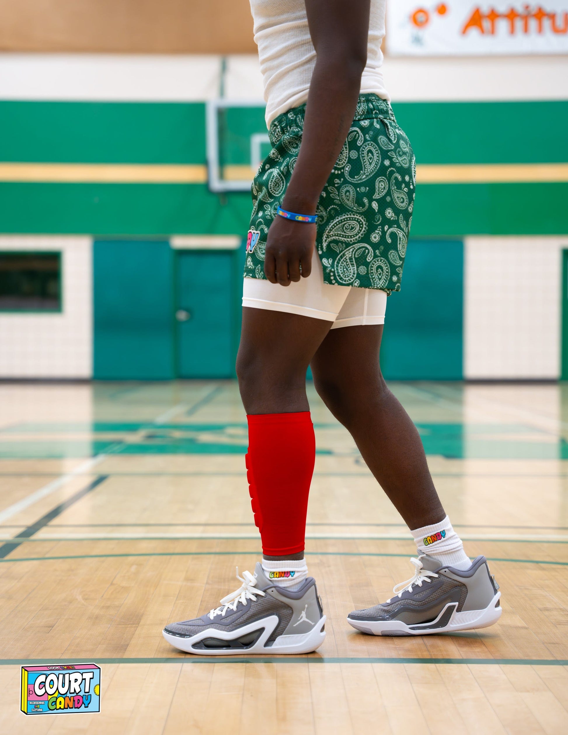 Red Court Candy Basketball Compression Padded Calf Sleeve Calf Sleeves Breathable Polyester Spandex Shin Sleeve Running Sleeve Ankle Short Long Compression Sock Protective Performance Calf Sleeve Injury Prevention Men Women Youth Mens Womans